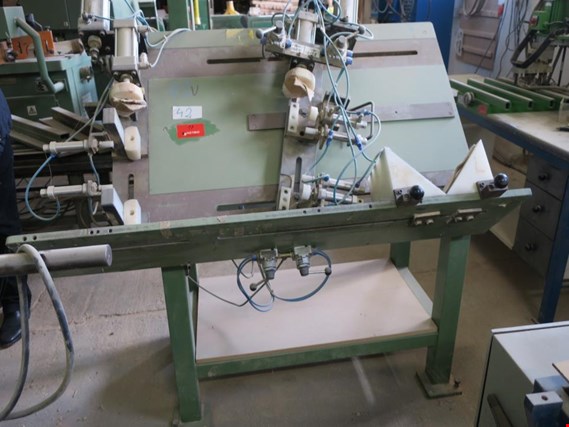 Used Table clamp, for Sale (Auction Premium) | NetBid Industrial Auctions